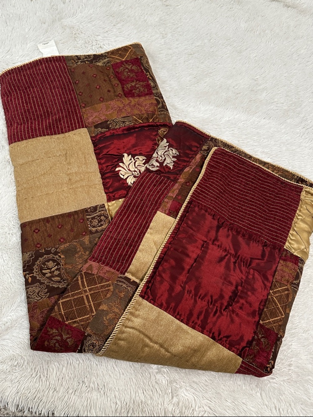 🥕 NWT Cold Water Creek Quilt 50”x60”